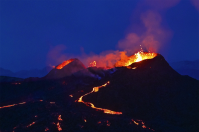 ISLANDE - Eruption de la Fagradalsfjall - 2021 - partie 1 - 10mn 10s